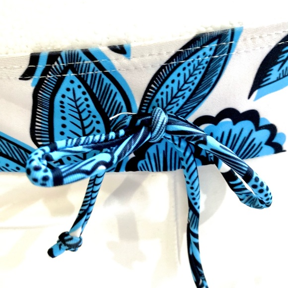 NWOT Women's Sporty Two Piece Swimsuit Halter Push Up Top w/ Shorts Size:Large - Picture 9 of 13